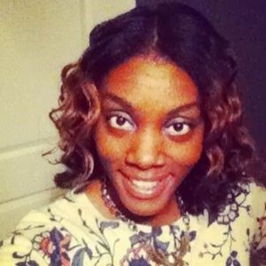 Meet your Posher, Regina